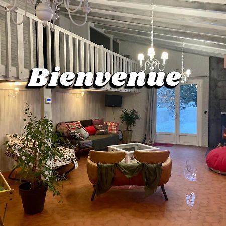 Au Vieux Logis 63 Bed & Breakfast Saint-Remy-sur-Durolle ภายนอก รูปภาพ